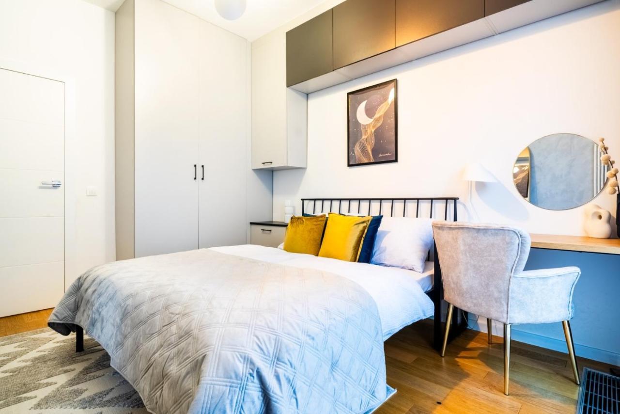 Apartamentysnu, Wola Premium III Z Parkingiem Warschau Buitenkant foto